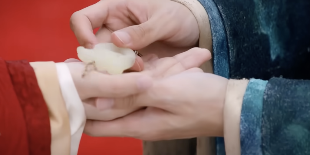 Husband Should Earn at Least Rs 2.5 Cr: Woman’s Tinder Checklist Creates Stir on Internet